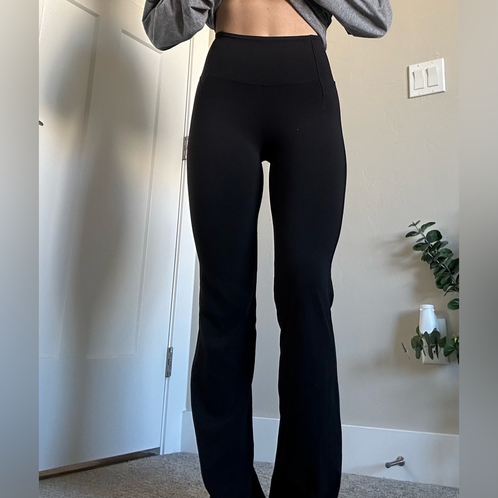 Lululemon flare leggings!